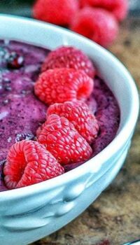tropical smoothie bowl for kids