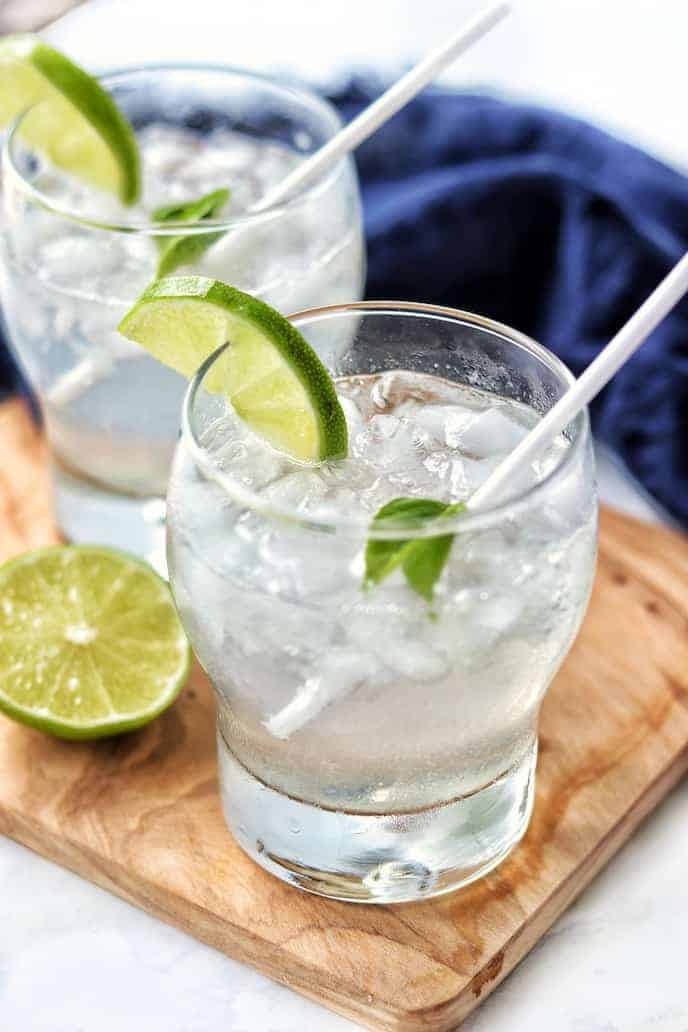 lemon-lime soda in a glass with ice