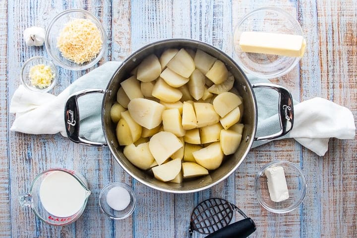A bowl of cut up potatoes  