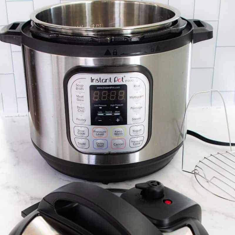 Instant Pot Trivet Beginner's Guide : How to Use + All You Need to Know