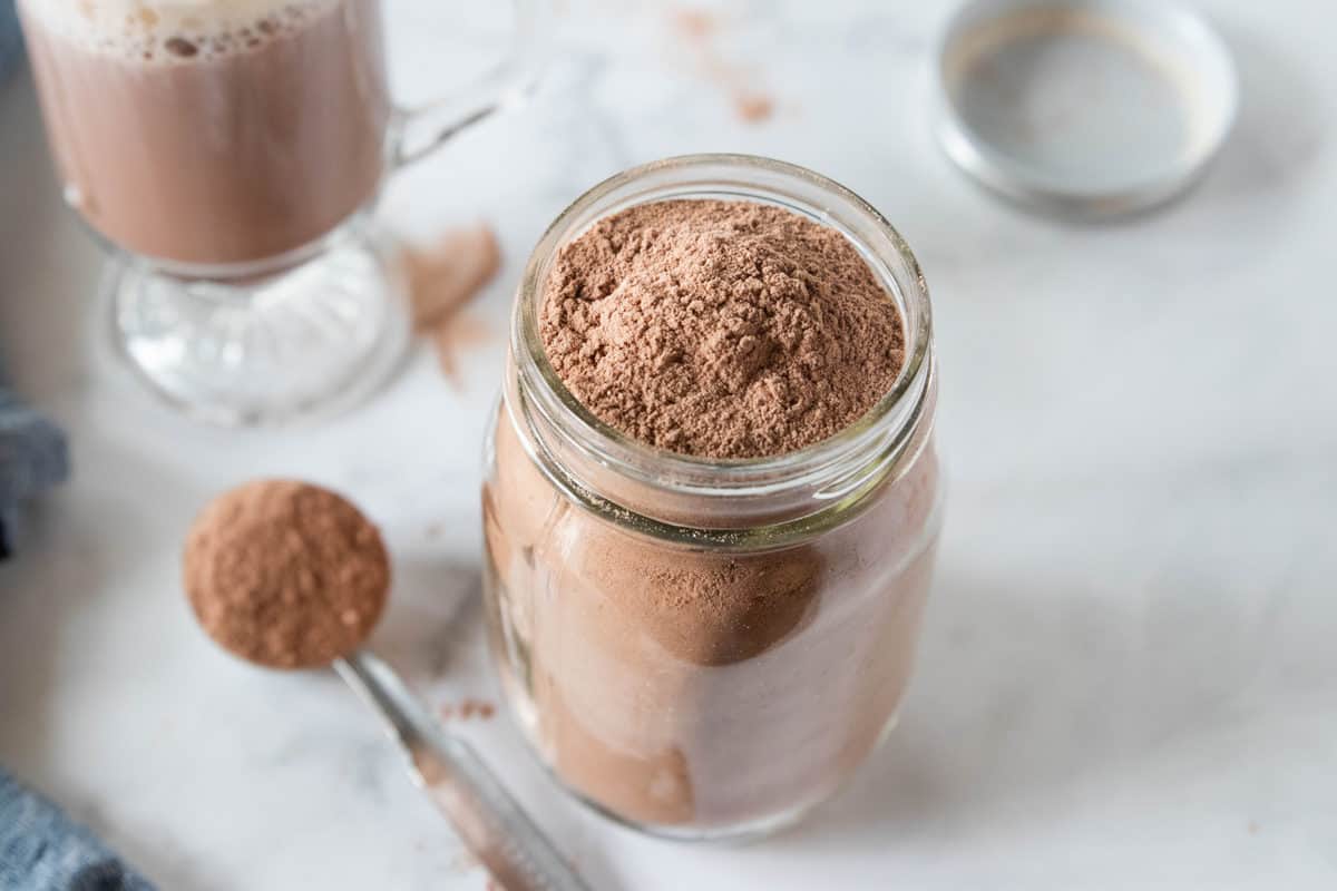 homemade hot chocolate mix in mason jar