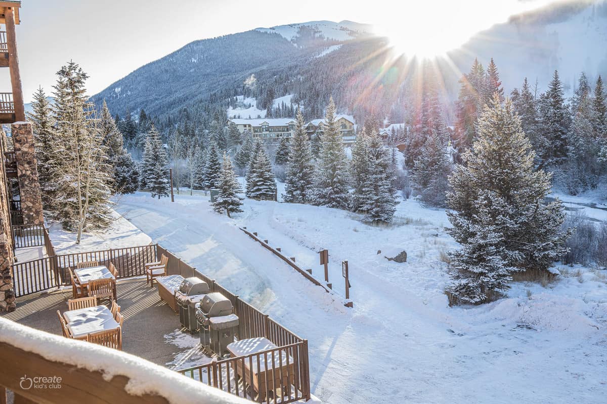 outdoor view at hidden river lodge keystone