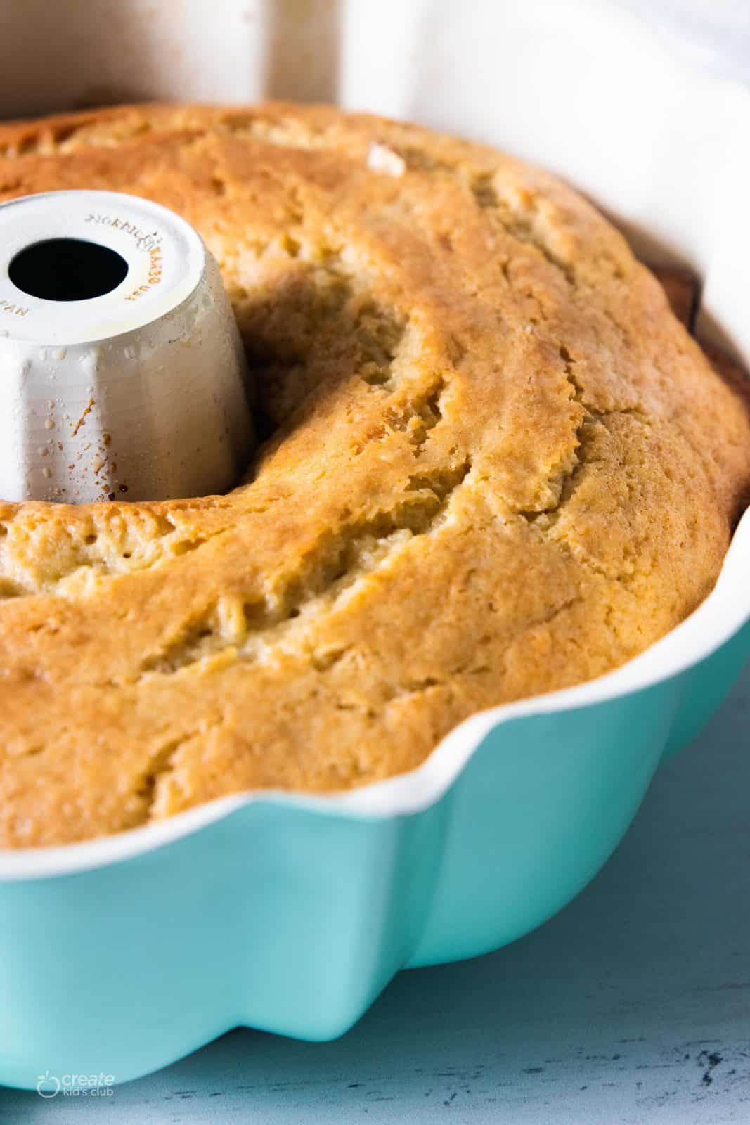 apple cake in bundt pan