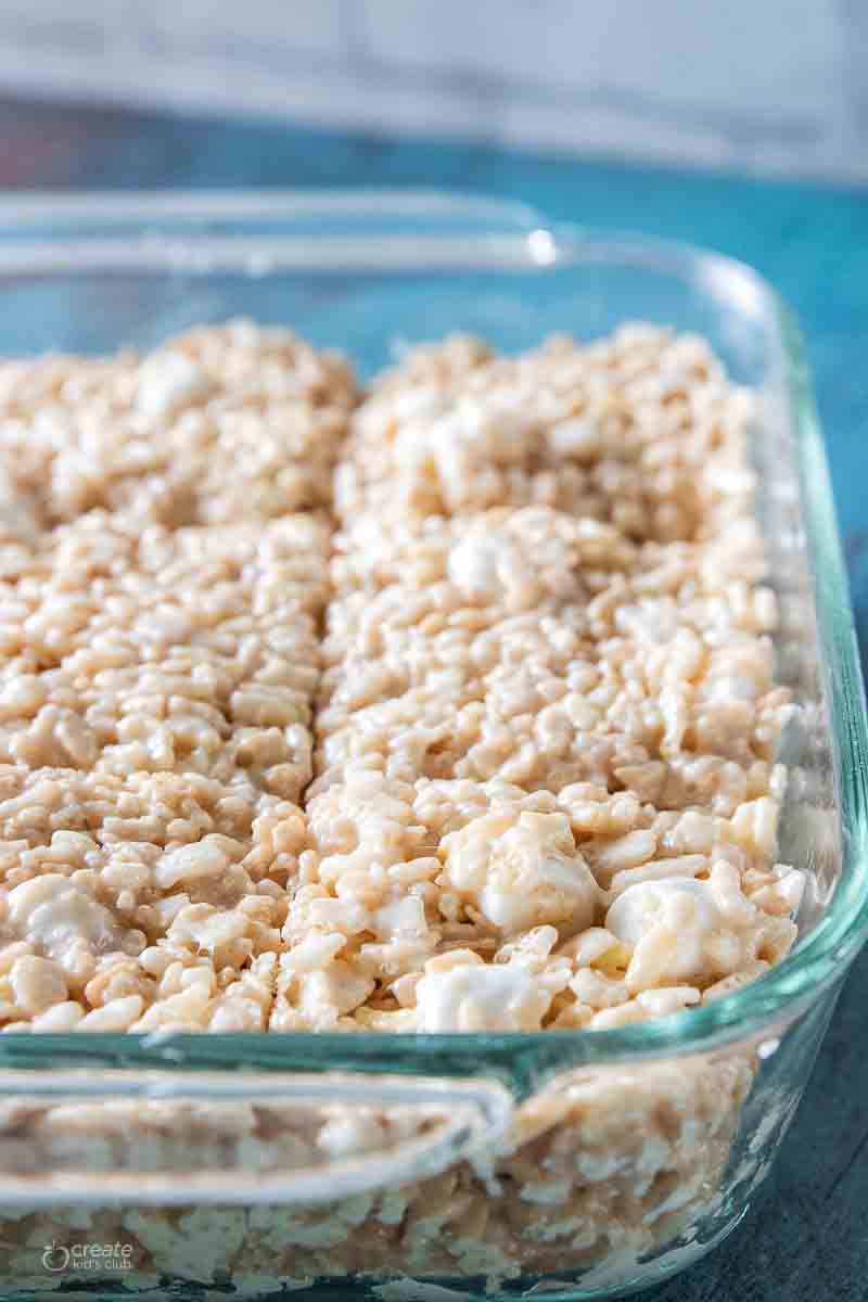 gluten free rice Krispy treats in baking dish