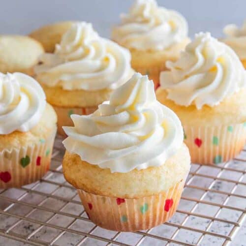 gluten free frosted vanilla cupcakes