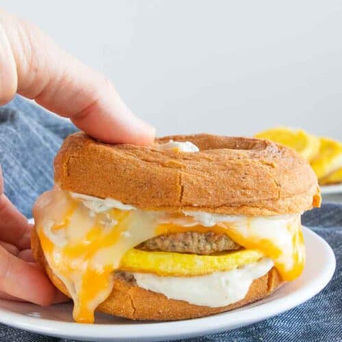 hand holding gf breakfast sandwich