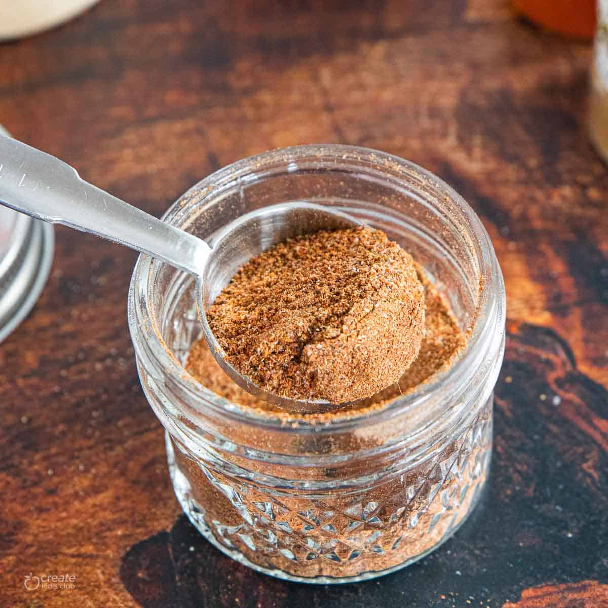 taco seasoning in mason jar