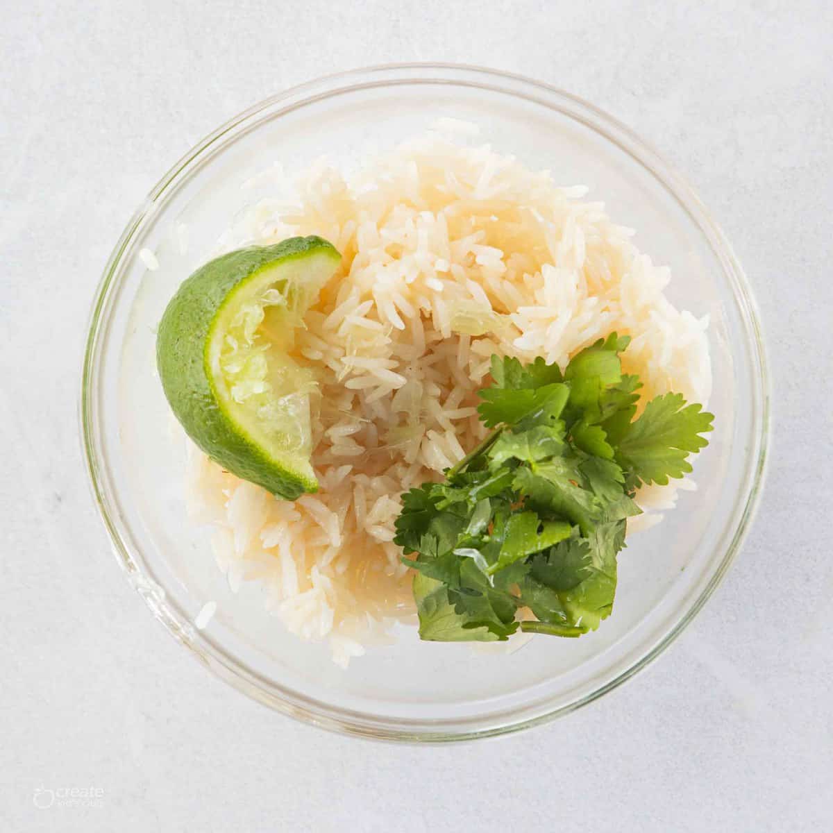 cilantro rice in bowl