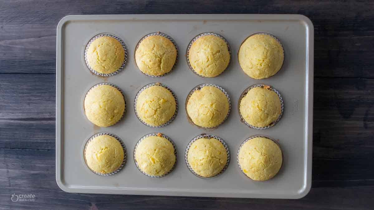 baked gluten free corn bread muffins