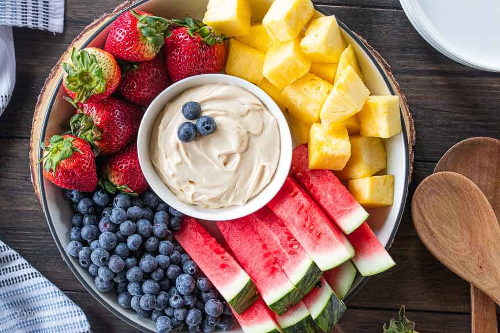 caramel yogurt fruit dip with fresh fruit