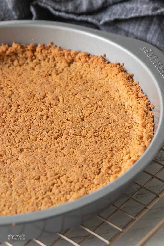 graham cracker crust in pie pan