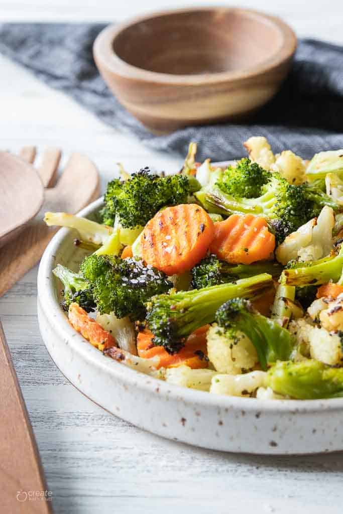 pile of frozen vegetables on plate