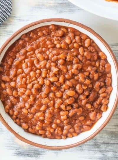 baked beans in a serving bowl