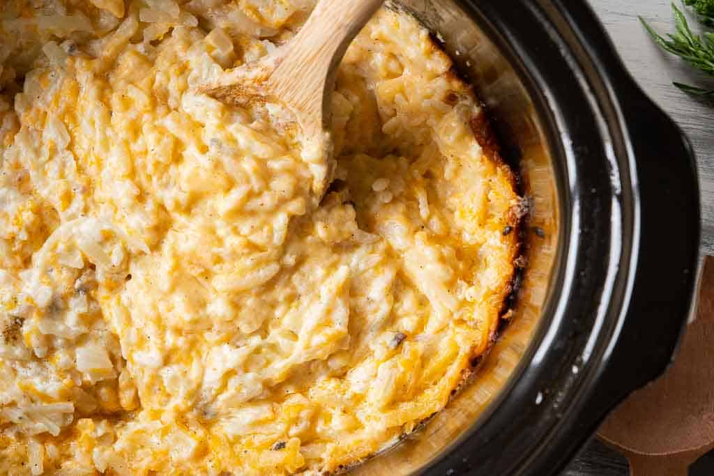 cheesy potatoes in crockpot