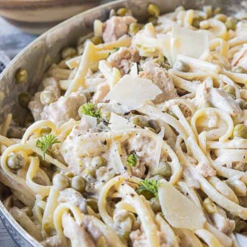 salmon pasta in pan