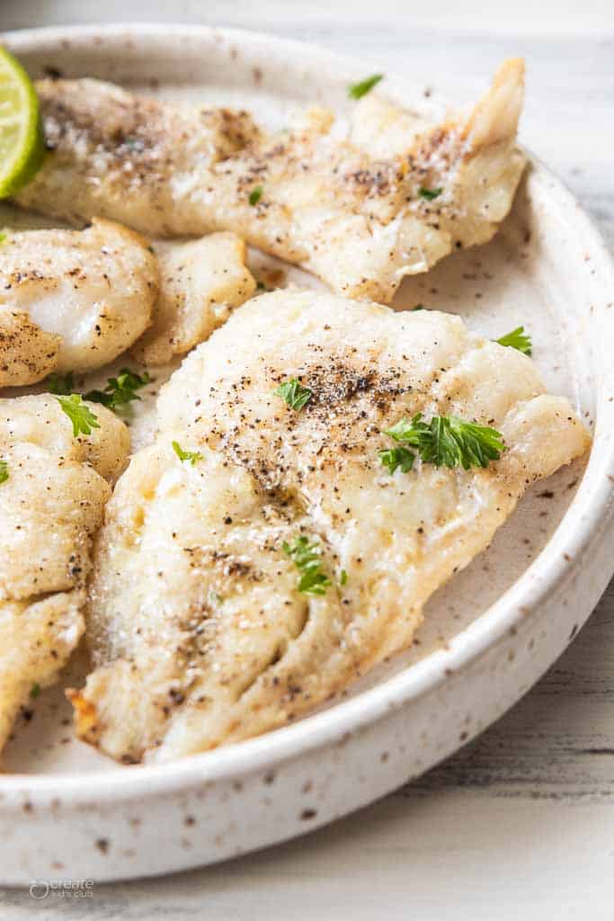 air fryer fish fillets on plate