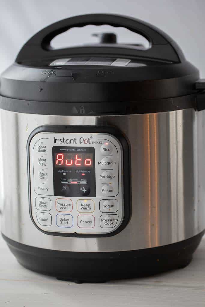 Instant pot set on auto