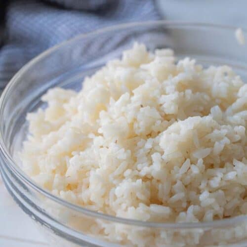 sushi rice in glass bowl