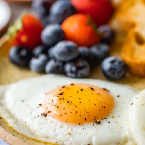 sunny side up egg on plate