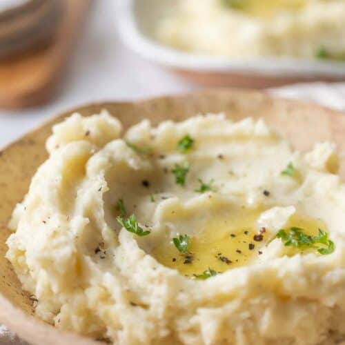 mashed potatoes with butter in bowl