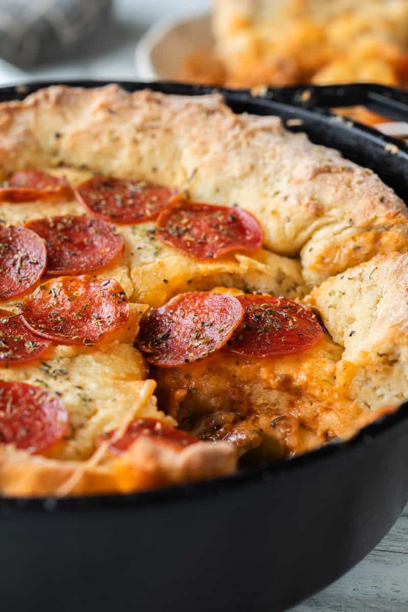 pepperoni pizza pot pie in skillet