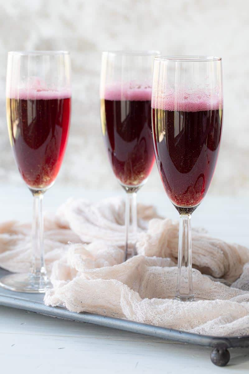 sparkling grape juice mocktail